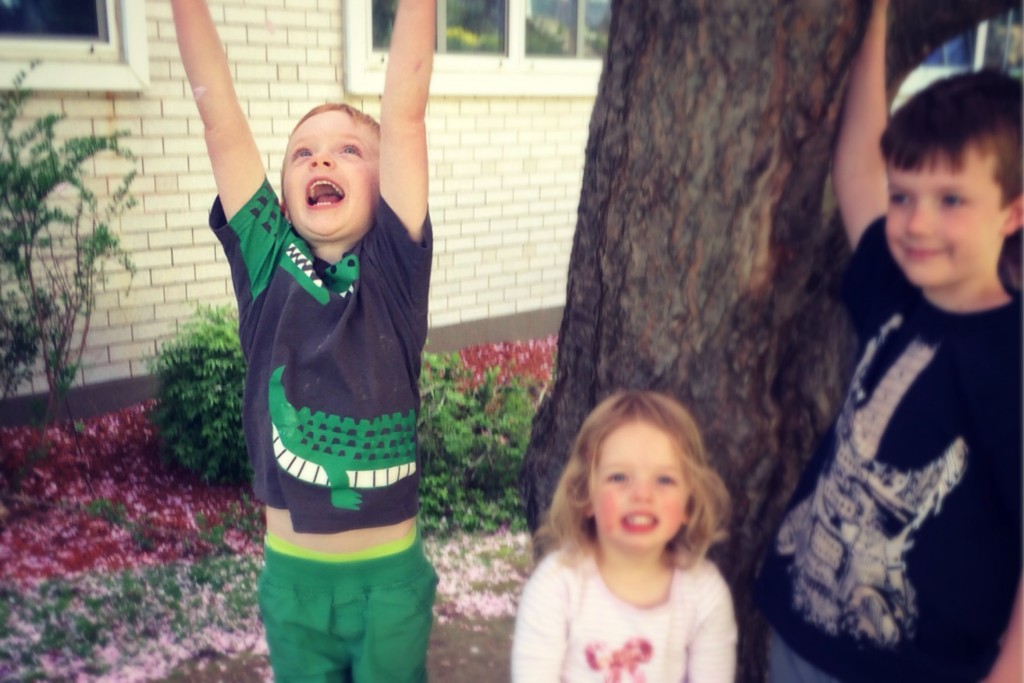 Siblings May 7