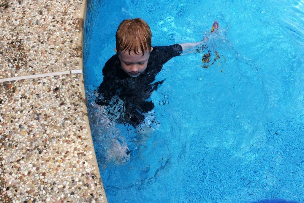 The 6yo Swims 4