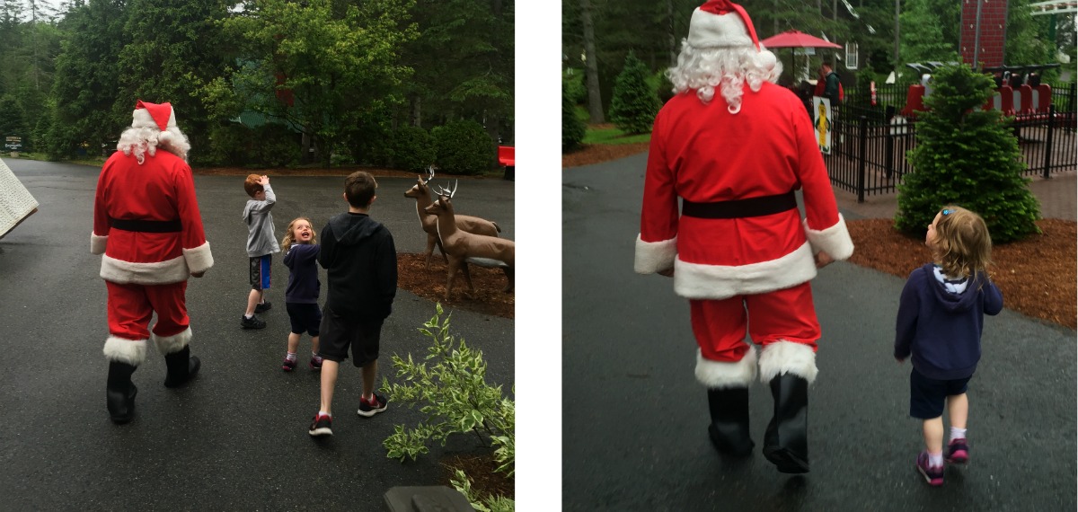 Santas Village 25