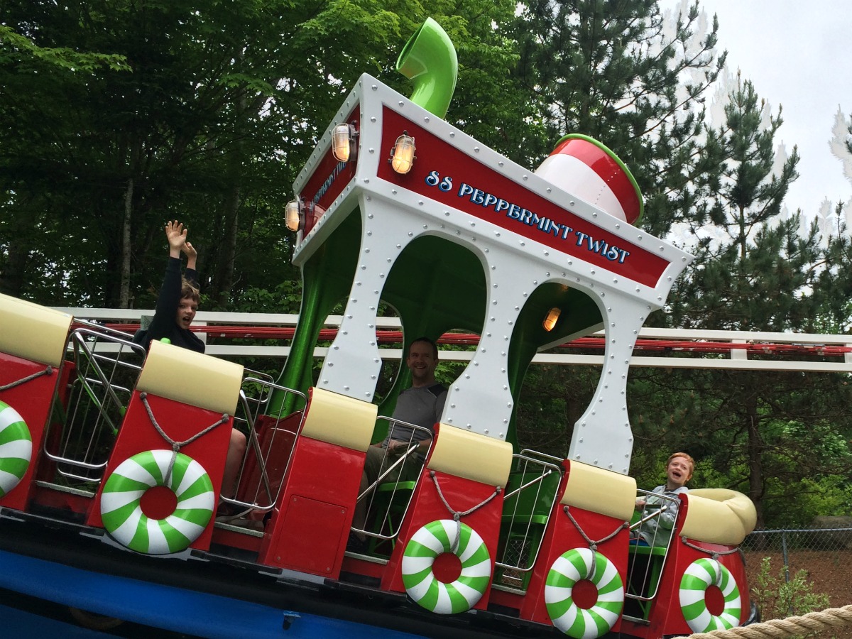 Santas Village 7